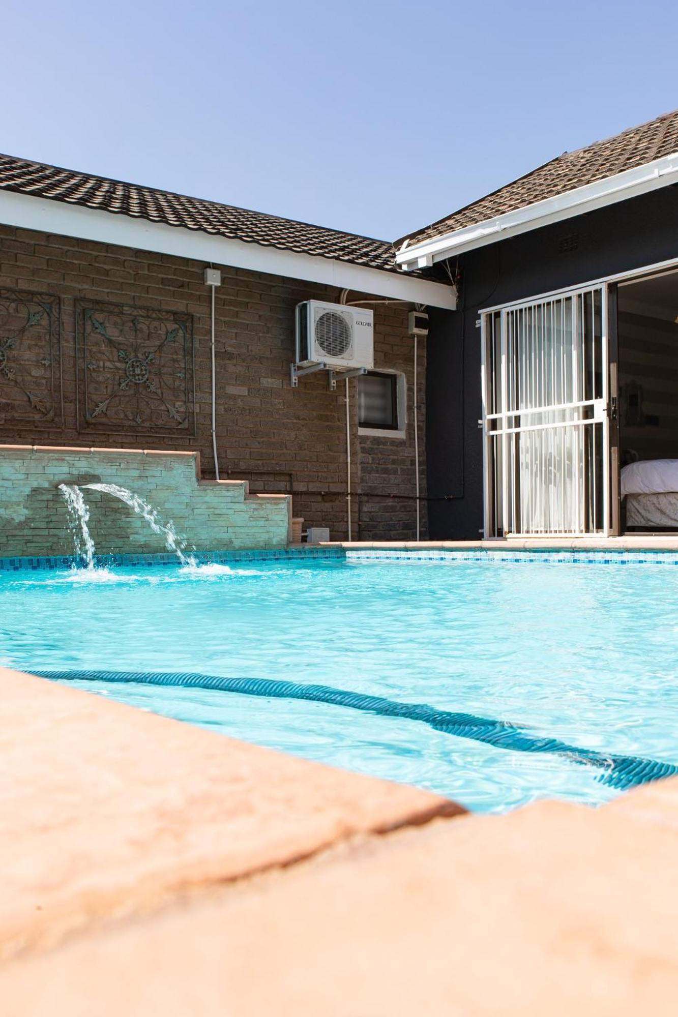 @Home Guest House Zeerust Exterior photo